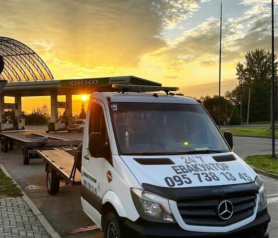 Мерседес Інша, об'ємом двигуна 0 л та пробігом 0 тис. км за 20000 $, фото 3 на Automoto.ua