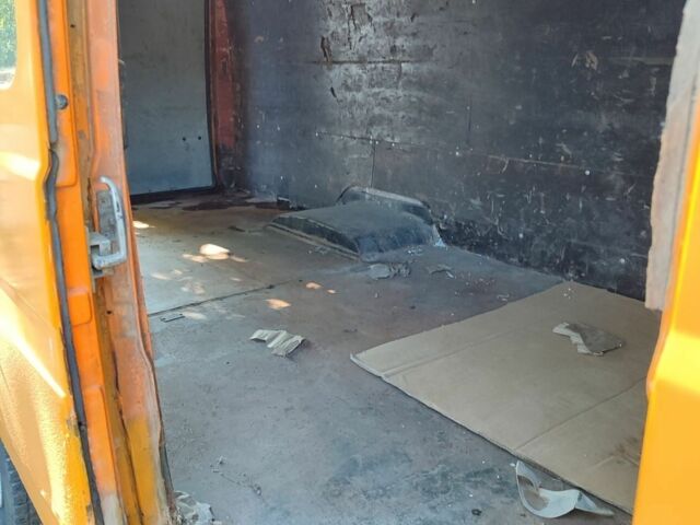 Мерседес Другая, объемом двигателя 0 л и пробегом 0 тыс. км за 4000 $, фото 12 на Automoto.ua