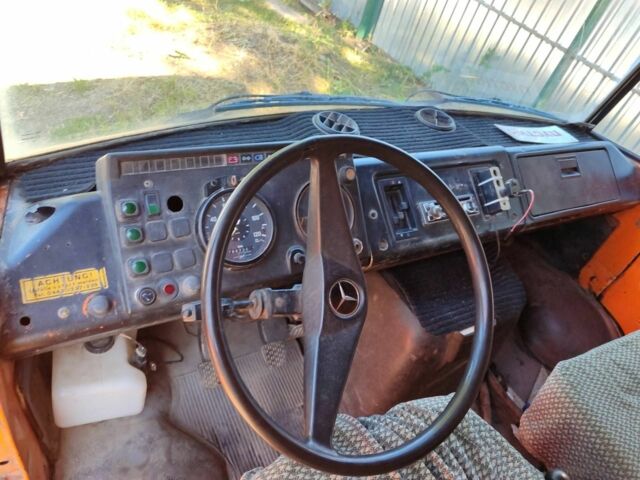 Мерседес Другая, объемом двигателя 0 л и пробегом 0 тыс. км за 4000 $, фото 10 на Automoto.ua