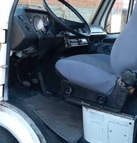 Мерседес Інша, об'ємом двигуна 0 л та пробігом 0 тис. км за 2800 $, фото 6 на Automoto.ua