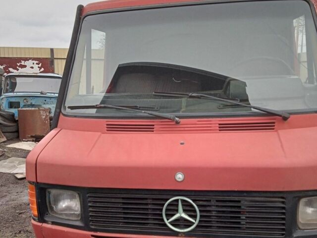 Мерседес Другая, объемом двигателя 0 л и пробегом 0 тыс. км за 1200 $, фото 1 на Automoto.ua
