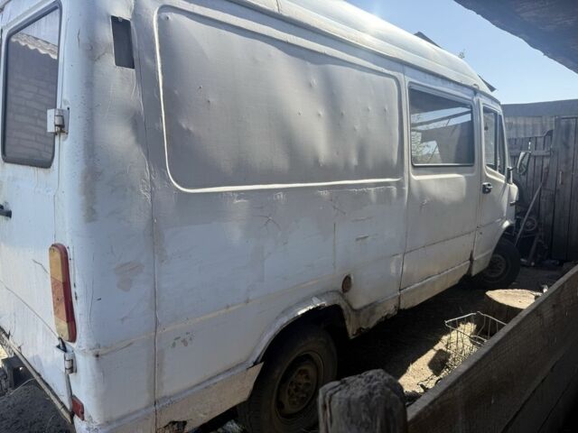 Мерседес Другая, объемом двигателя 0 л и пробегом 0 тыс. км за 1650 $, фото 3 на Automoto.ua