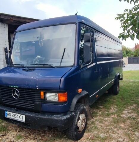 Мерседес Другая, объемом двигателя 0 л и пробегом 0 тыс. км за 4500 $, фото 5 на Automoto.ua