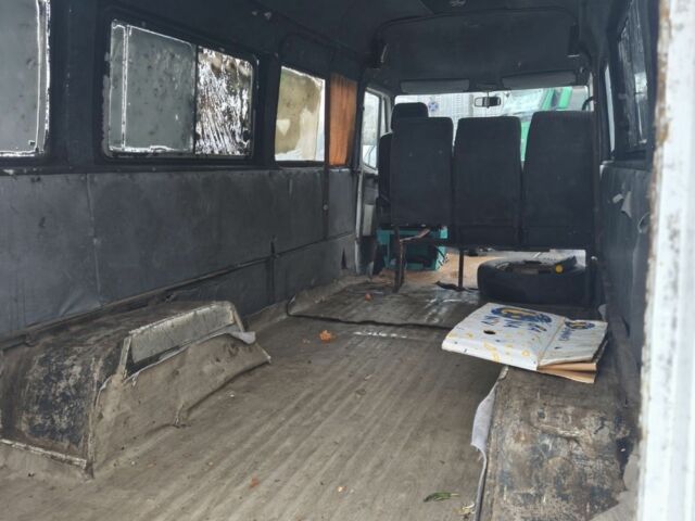 Мерседес Другая, объемом двигателя 0 л и пробегом 0 тыс. км за 2000 $, фото 4 на Automoto.ua