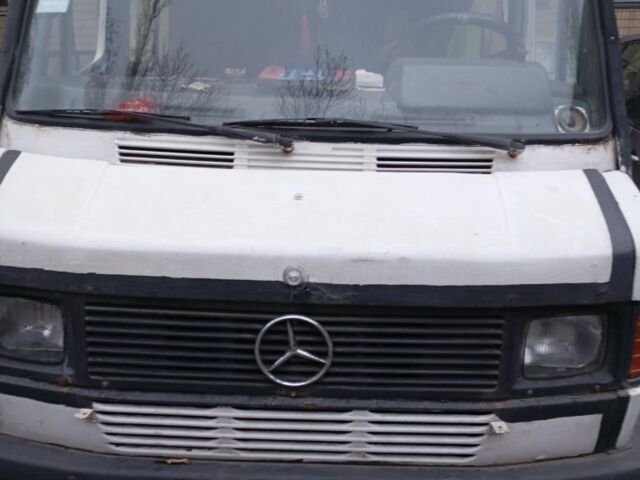Мерседес Другая, объемом двигателя 0 л и пробегом 0 тыс. км за 2000 $, фото 1 на Automoto.ua