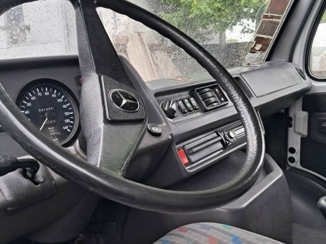 Мерседес Інша, об'ємом двигуна 0 л та пробігом 0 тис. км за 3000 $, фото 3 на Automoto.ua