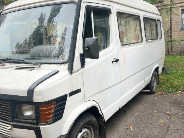 Мерседес Інша, об'ємом двигуна 0 л та пробігом 0 тис. км за 2100 $, фото 2 на Automoto.ua