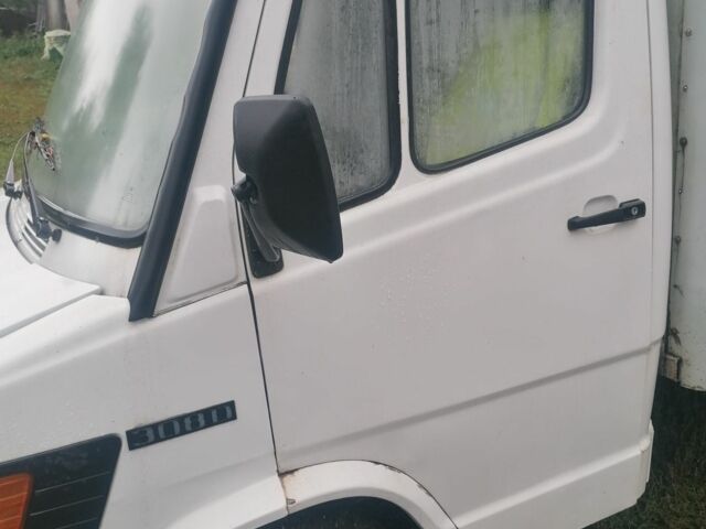 Мерседес Другая, объемом двигателя 0 л и пробегом 0 тыс. км за 4500 $, фото 2 на Automoto.ua