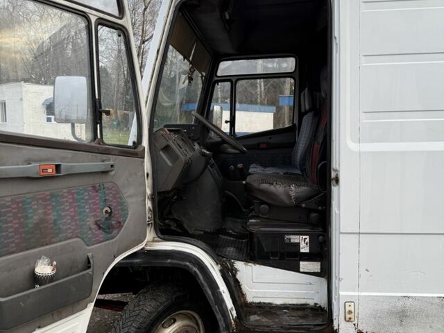 Мерседес Другая, объемом двигателя 0 л и пробегом 0 тыс. км за 3200 $, фото 14 на Automoto.ua