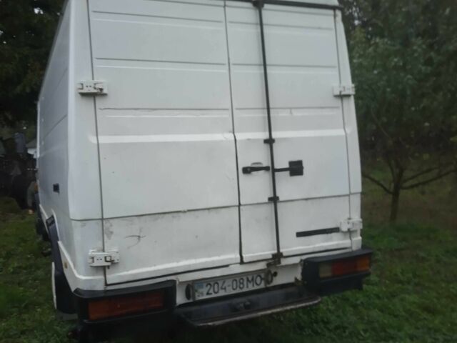 Мерседес Другая, объемом двигателя 0 л и пробегом 0 тыс. км за 5000 $, фото 4 на Automoto.ua