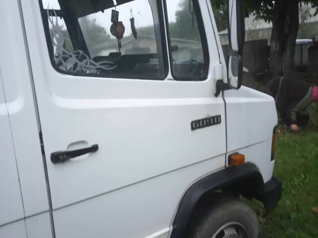 Мерседес Другая, объемом двигателя 0 л и пробегом 0 тыс. км за 5000 $, фото 1 на Automoto.ua