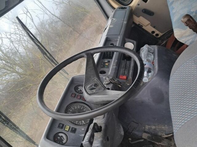 Мерседес Другая, объемом двигателя 0 л и пробегом 0 тыс. км за 1700 $, фото 5 на Automoto.ua