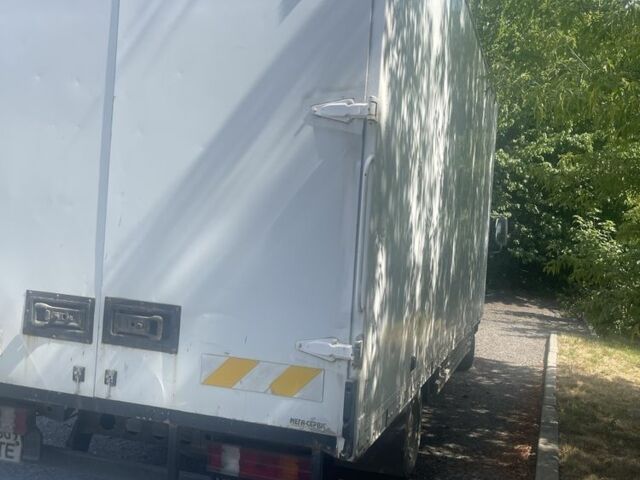 Мерседес Інша, об'ємом двигуна 0 л та пробігом 0 тис. км за 8000 $, фото 11 на Automoto.ua