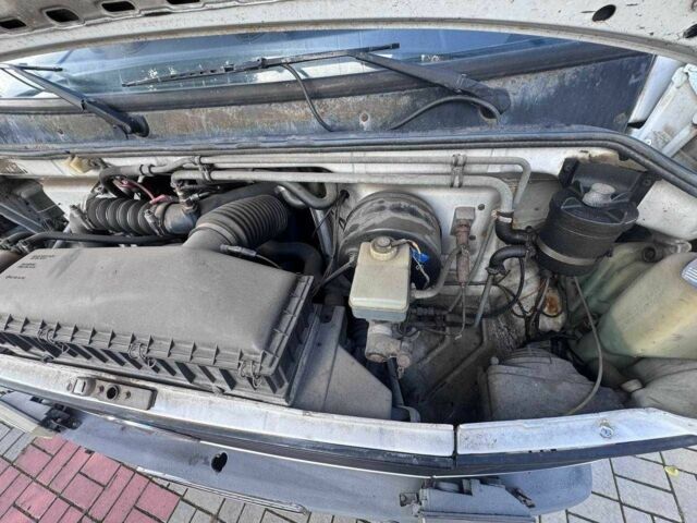 Мерседес Інша, об'ємом двигуна 0 л та пробігом 0 тис. км за 5500 $, фото 11 на Automoto.ua