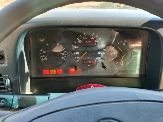 Мерседес Другая, объемом двигателя 0 л и пробегом 0 тыс. км за 2000 $, фото 5 на Automoto.ua