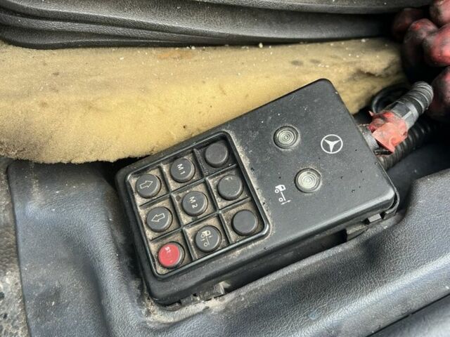 Мерседес Другая, объемом двигателя 0 л и пробегом 0 тыс. км за 12500 $, фото 15 на Automoto.ua