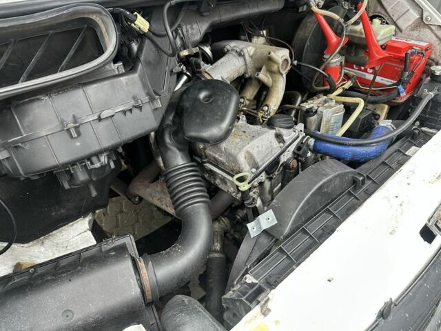 Мерседес Другая, объемом двигателя 0 л и пробегом 0 тыс. км за 2950 $, фото 7 на Automoto.ua