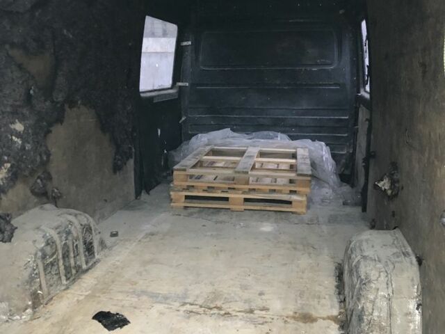 Мерседес Другая, объемом двигателя 0 л и пробегом 0 тыс. км за 9500 $, фото 4 на Automoto.ua