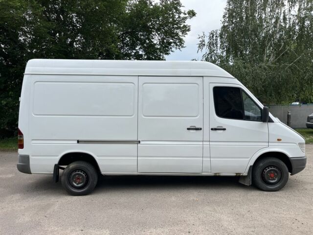 Мерседес Другая, объемом двигателя 0 л и пробегом 0 тыс. км за 7000 $, фото 1 на Automoto.ua