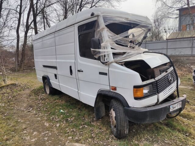 Мерседес Другая, объемом двигателя 0 л и пробегом 0 тыс. км за 1000 $, фото 1 на Automoto.ua