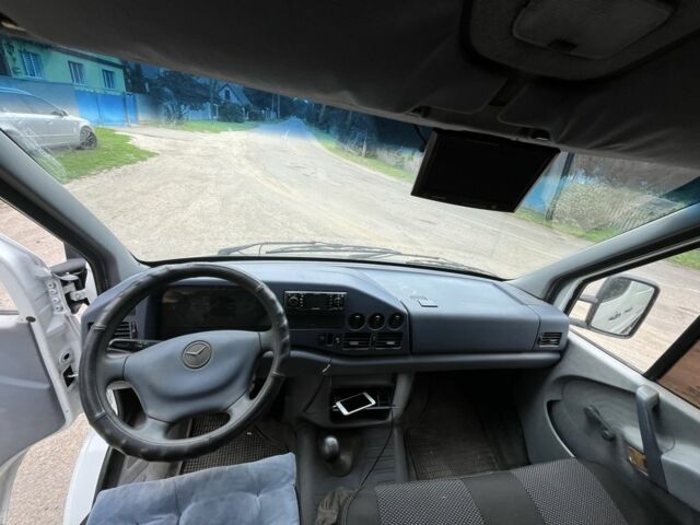 Мерседес Другая, объемом двигателя 0 л и пробегом 0 тыс. км за 7000 $, фото 6 на Automoto.ua