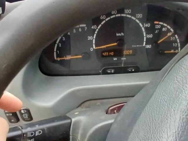 Мерседес Другая, объемом двигателя 0 л и пробегом 0 тыс. км за 5900 $, фото 3 на Automoto.ua