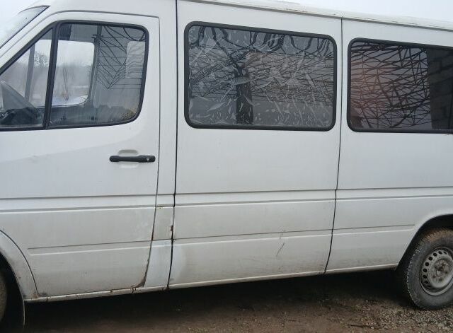 Мерседес Другая, объемом двигателя 0 л и пробегом 0 тыс. км за 5900 $, фото 5 на Automoto.ua