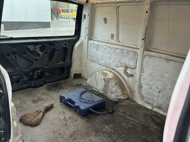 Мерседес Другая, объемом двигателя 0 л и пробегом 0 тыс. км за 2650 $, фото 5 на Automoto.ua