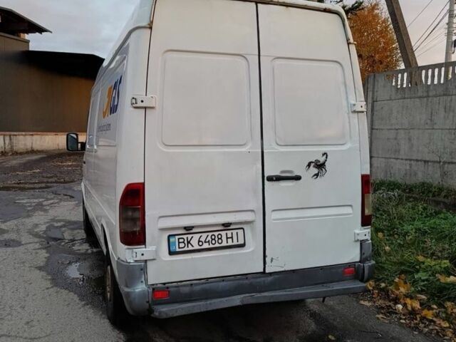 Мерседес Інша, об'ємом двигуна 0 л та пробігом 0 тис. км за 5700 $, фото 4 на Automoto.ua