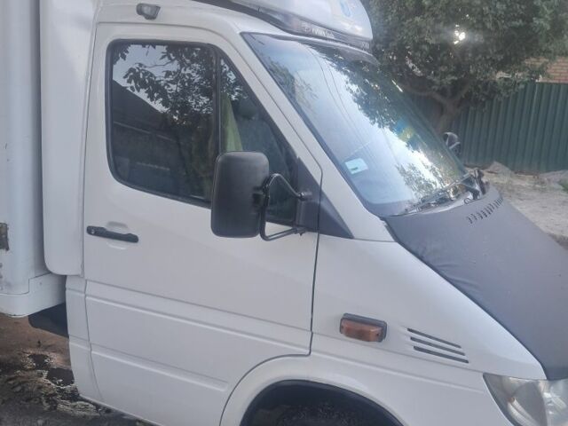 Мерседес Другая 2004 в Кропивницком (Кировограде) на Automoto.ua Мерседес Другая, объемом двигателя 0 л и пробегом 0 тыс. км за 9900 $, фото 4 на Automoto.ua