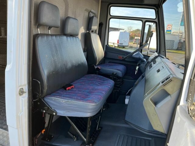 Мерседес Другая, объемом двигателя 0 л и пробегом 0 тыс. км за 3200 $, фото 12 на Automoto.ua