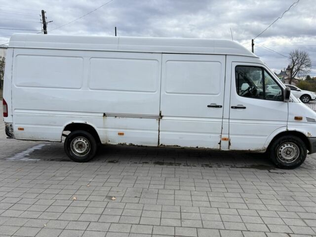 Мерседес Інша, об'ємом двигуна 0 л та пробігом 0 тис. км за 4620 $, фото 5 на Automoto.ua