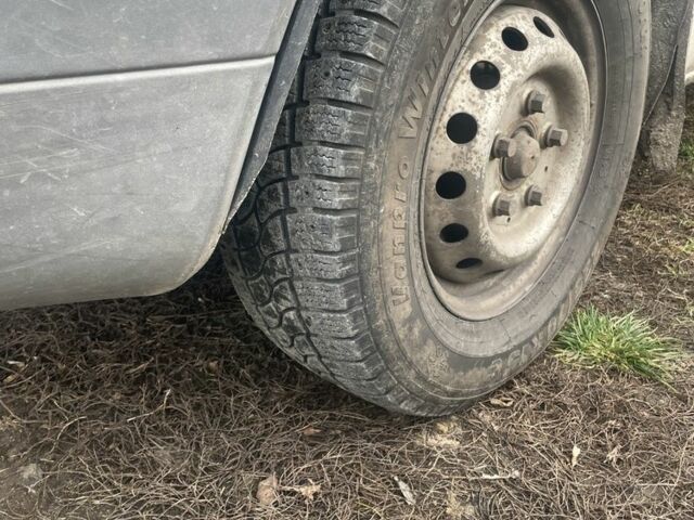 Мерседес Інша, об'ємом двигуна 0 л та пробігом 0 тис. км за 6500 $, фото 3 на Automoto.ua