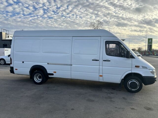 Мерседес Другая, объемом двигателя 0 л и пробегом 0 тыс. км за 15300 $, фото 4 на Automoto.ua