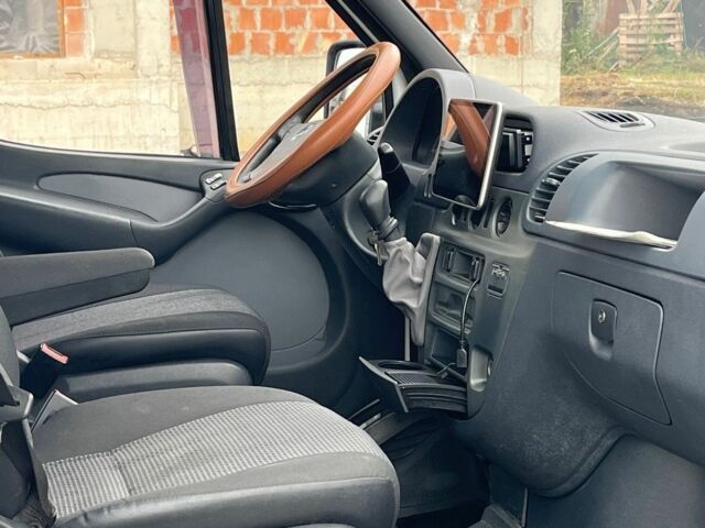 Мерседес Другая, объемом двигателя 0 л и пробегом 0 тыс. км за 3600 $, фото 11 на Automoto.ua