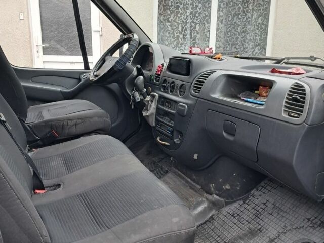 Мерседес Інша, об'ємом двигуна 0 л та пробігом 0 тис. км за 11000 $, фото 7 на Automoto.ua