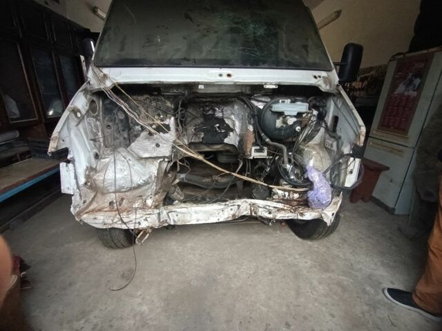 Мерседес Інша, об'ємом двигуна 0 л та пробігом 0 тис. км за 2500 $, фото 5 на Automoto.ua