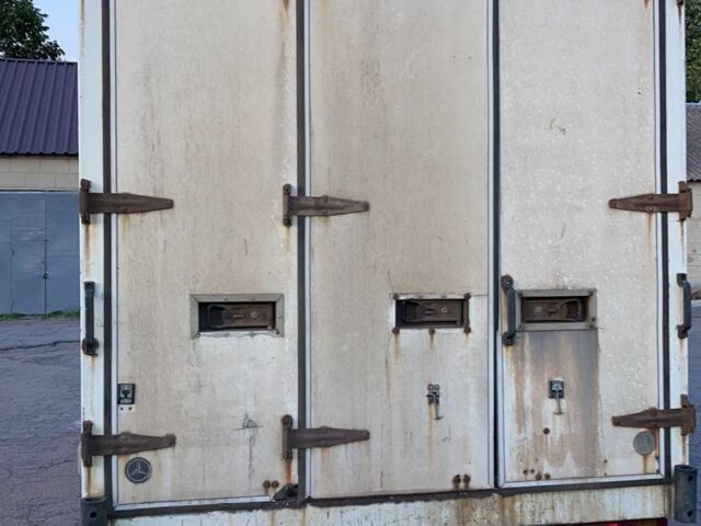 Мерседес Інша, об'ємом двигуна 0 л та пробігом 0 тис. км за 11900 $, фото 4 на Automoto.ua