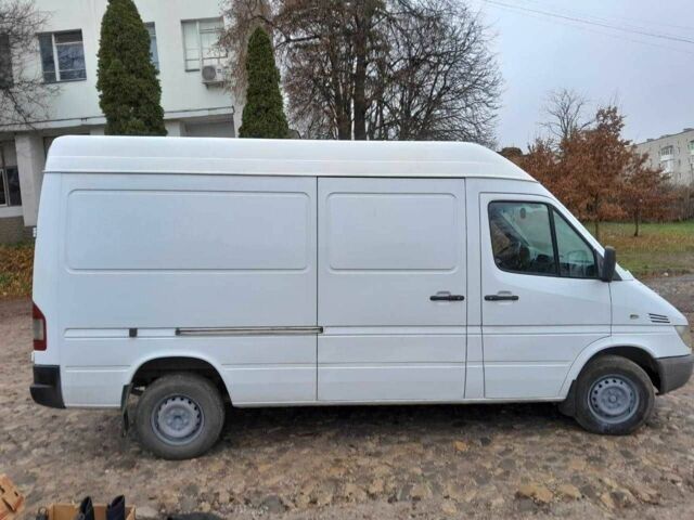 Мерседес Другая, объемом двигателя 0 л и пробегом 0 тыс. км за 8500 $, фото 4 на Automoto.ua