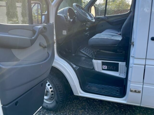 Мерседес Інша, об'ємом двигуна 0 л та пробігом 0 тис. км за 8500 $, фото 6 на Automoto.ua