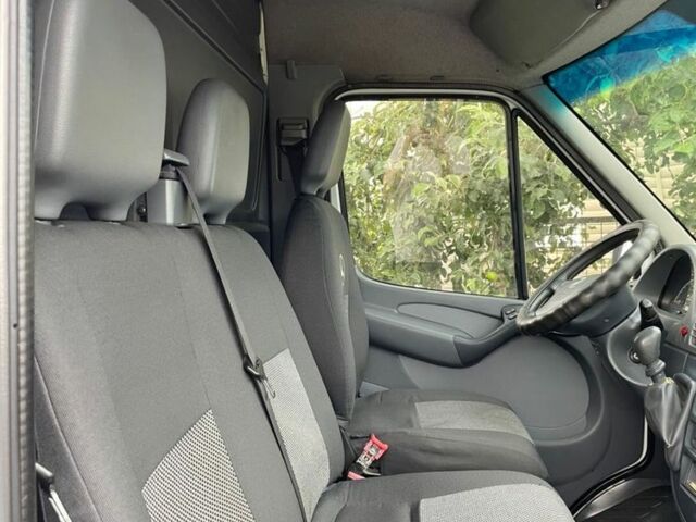 Мерседес Другая, объемом двигателя 0 л и пробегом 0 тыс. км за 8700 $, фото 6 на Automoto.ua