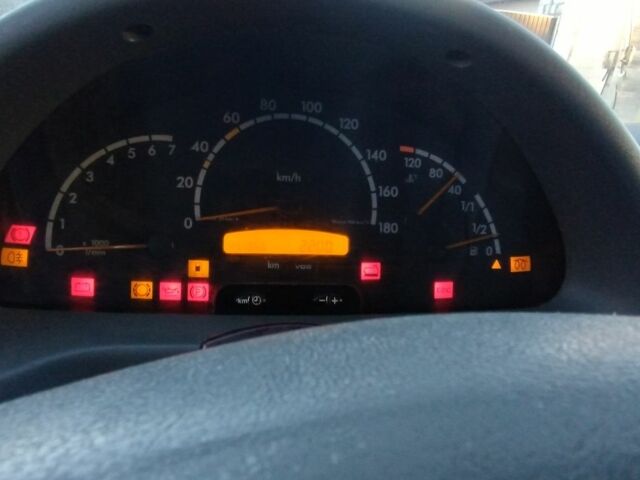 Мерседес Другая, объемом двигателя 0 л и пробегом 0 тыс. км за 4000 $, фото 3 на Automoto.ua