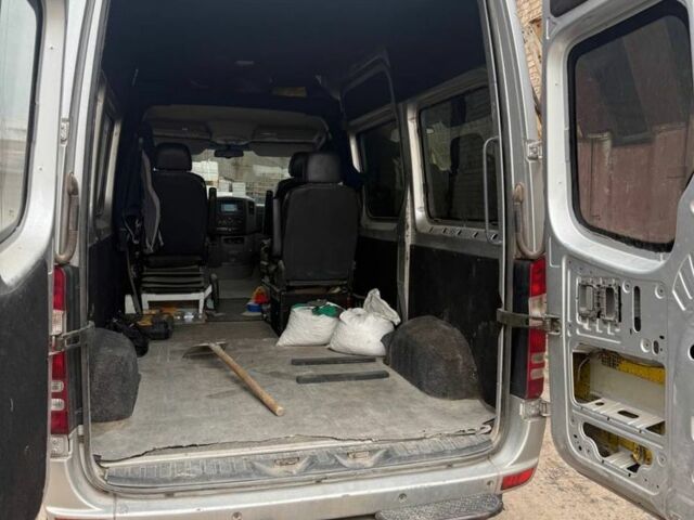 Мерседес Інша, об'ємом двигуна 0 л та пробігом 0 тис. км за 9500 $, фото 5 на Automoto.ua