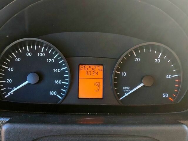 Мерседес Інша, об'ємом двигуна 0 л та пробігом 0 тис. км за 17200 $, фото 6 на Automoto.ua