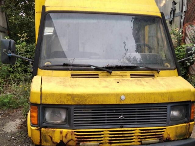 Мерседес Другая, объемом двигателя 0 л и пробегом 0 тыс. км за 1200 $, фото 6 на Automoto.ua