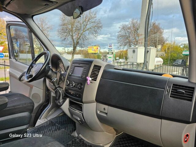 Мерседес Другая, объемом двигателя 0 л и пробегом 0 тыс. км за 19900 $, фото 17 на Automoto.ua