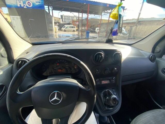 Мерседес Інша, об'ємом двигуна 0 л та пробігом 0 тис. км за 8300 $, фото 4 на Automoto.ua