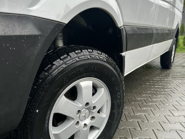 Мерседес Другая, объемом двигателя 0 л и пробегом 0 тыс. км за 25000 $, фото 10 на Automoto.ua