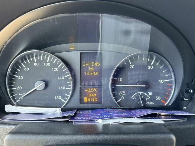 Мерседес Інша, об'ємом двигуна 0 л та пробігом 0 тис. км за 32500 $, фото 17 на Automoto.ua