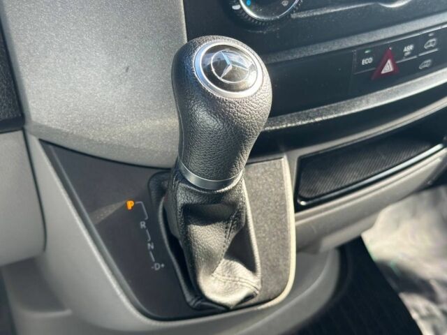 Мерседес Другая, объемом двигателя 0 л и пробегом 0 тыс. км за 18000 $, фото 6 на Automoto.ua